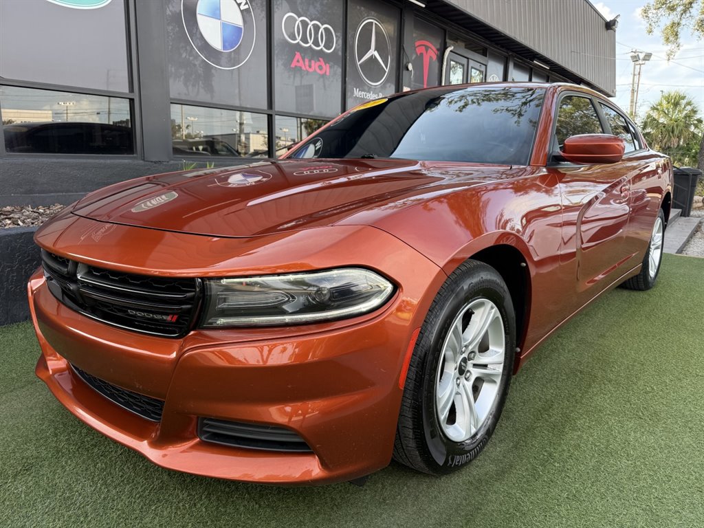 2020 Dodge Charger - $17,995