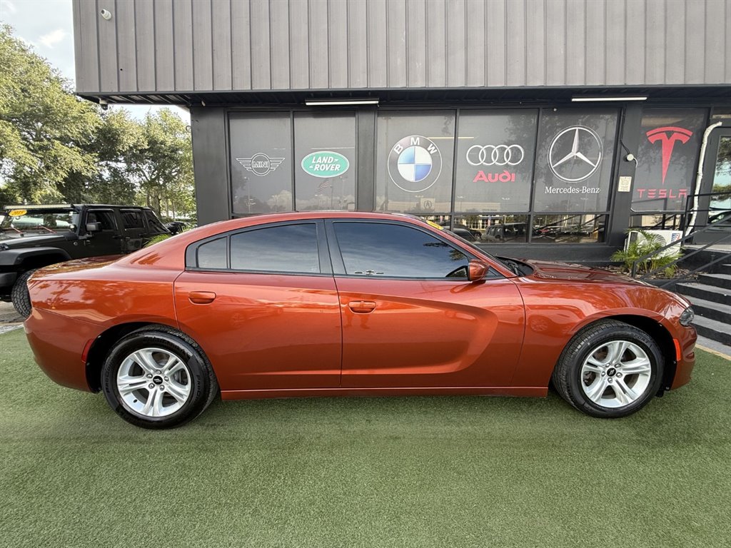 2020 Dodge Charger - $17,995