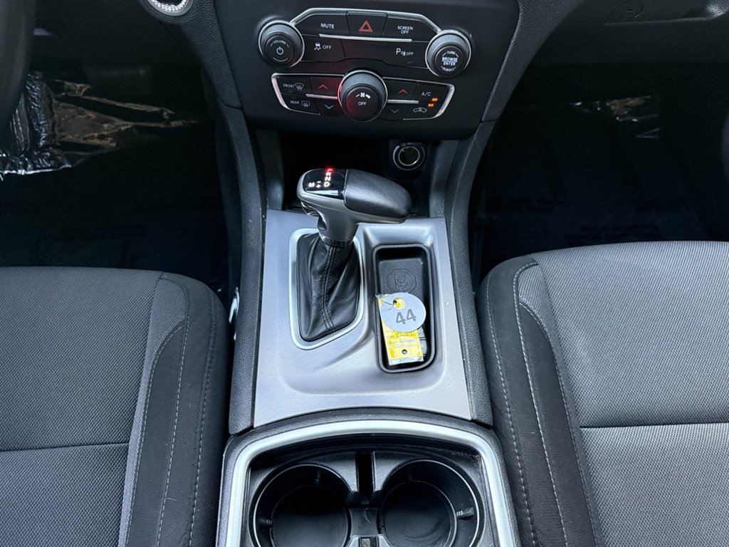 2020 Dodge Charger - $17,995