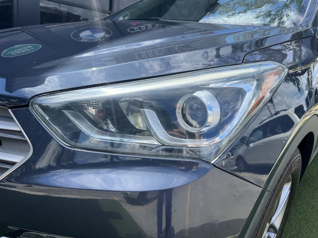 2017 Hyundai Santa Fe Sport - $16,995