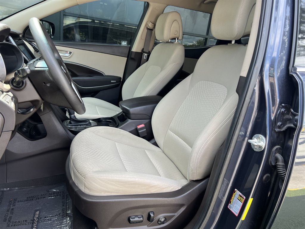 2017 Hyundai Santa Fe Sport - $16,995