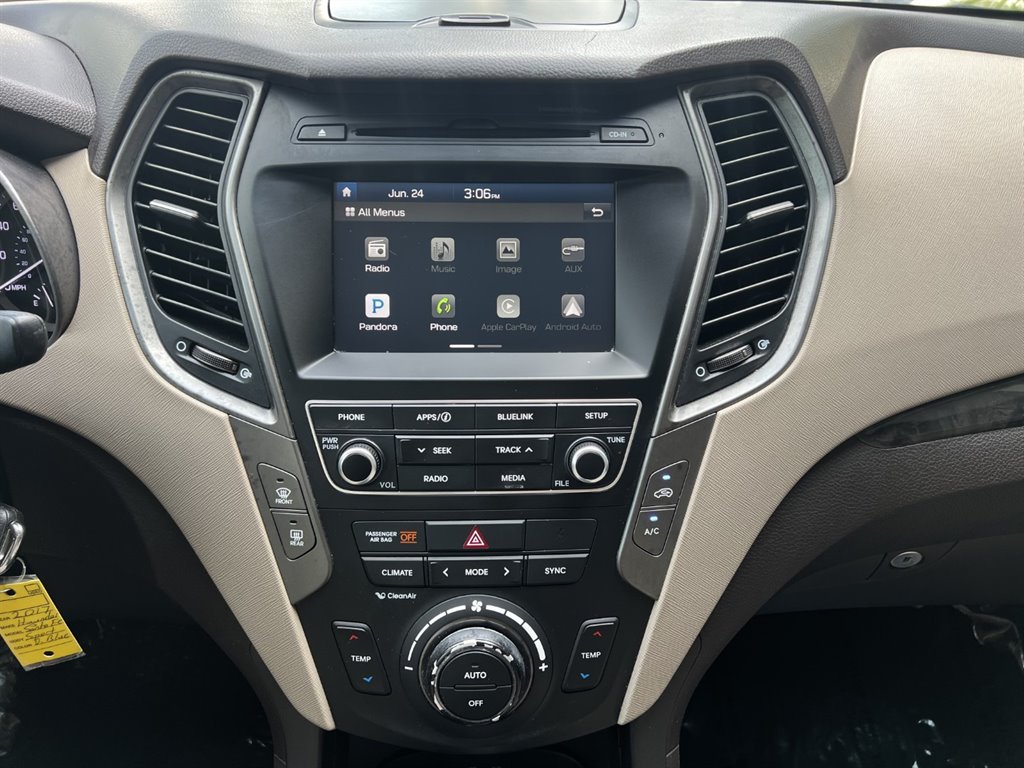 2017 Hyundai Santa Fe Sport - $16,995