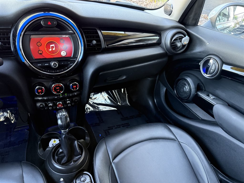 2019 MINI Cooper - $12,995