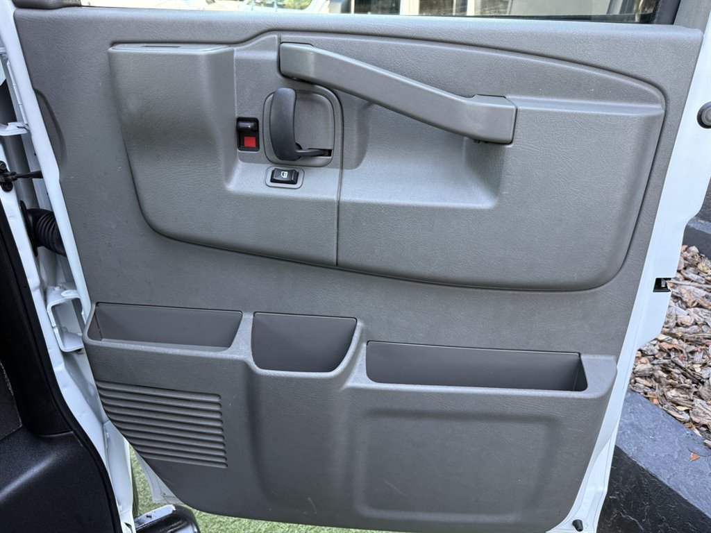 2023 Chevrolet Express - $32,995