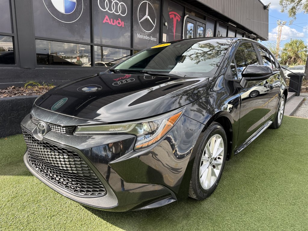 2022 Toyota Corolla - $18,995