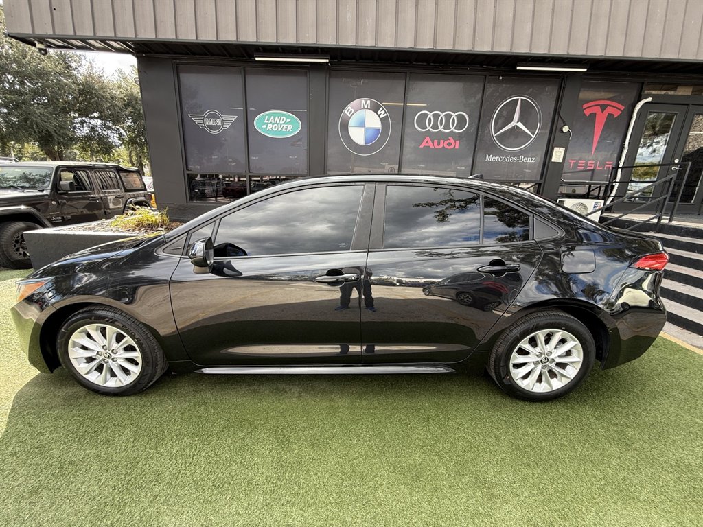 2022 Toyota Corolla - $18,995