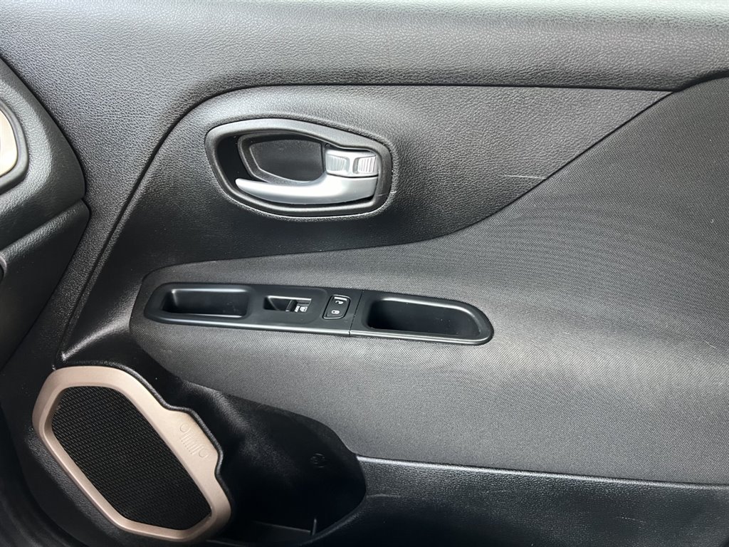 2017 Jeep Renegade - $13,995