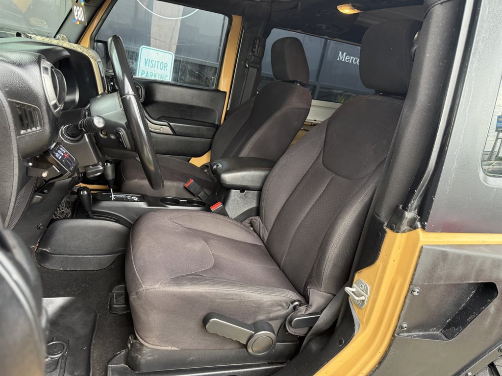 2014 Jeep Wrangler - $14,995