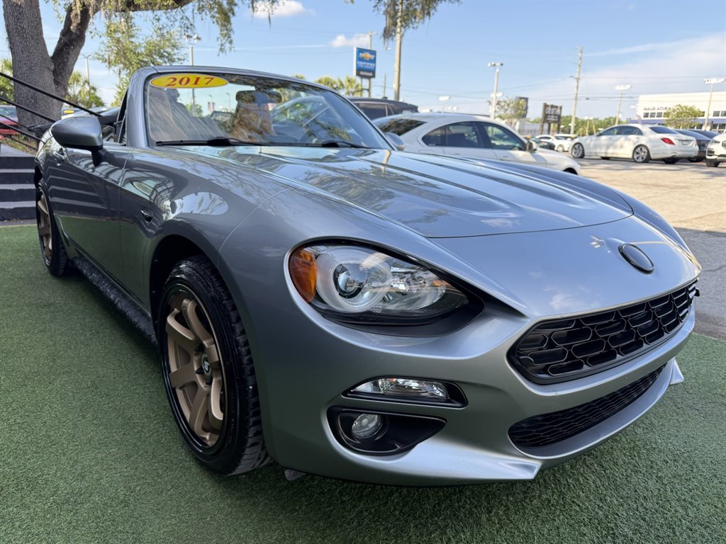 2017 FIAT 124 Spider - $20,995