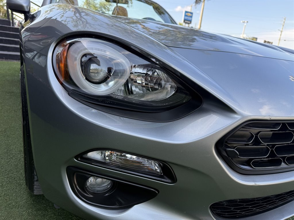 2017 FIAT 124 Spider - $20,995