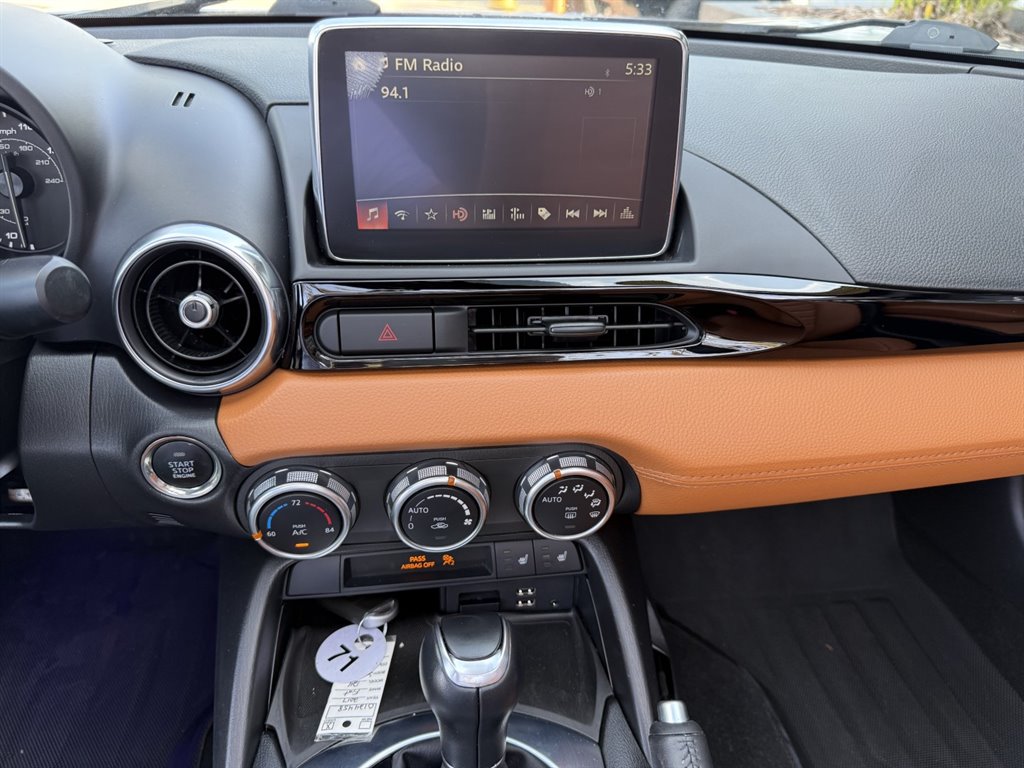 2017 FIAT 124 Spider - $20,995