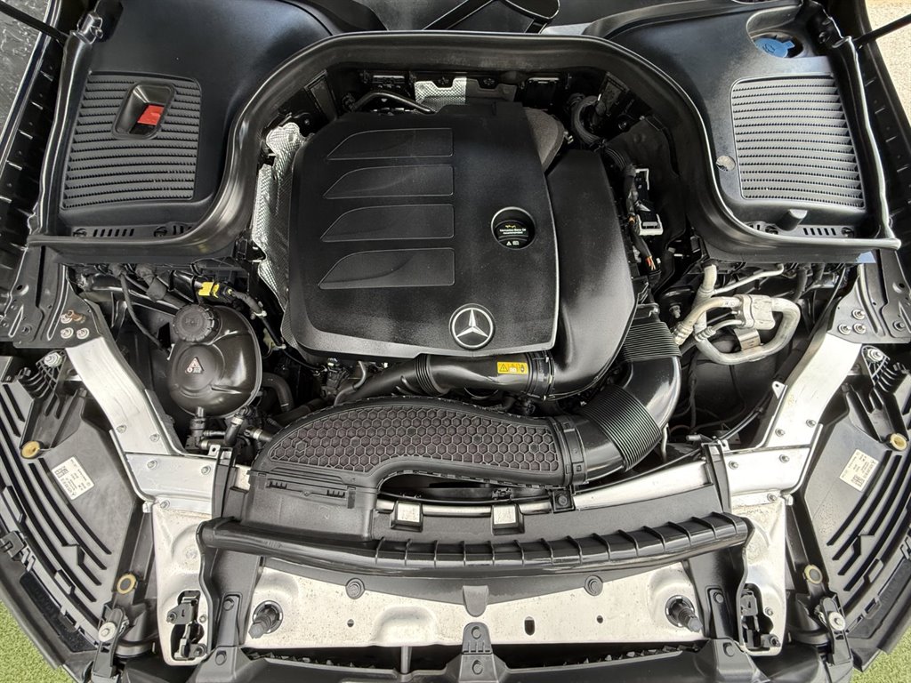2021 Mercedes-Benz C-Class - $23,995