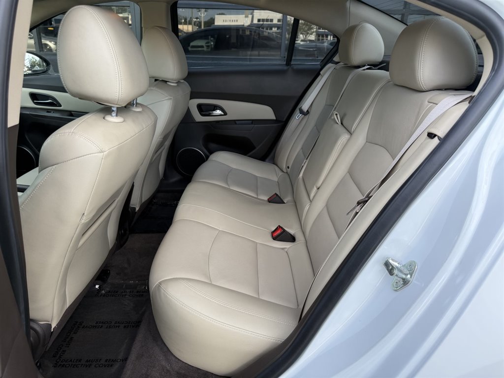 2014 Chevrolet Cruze - $10,995