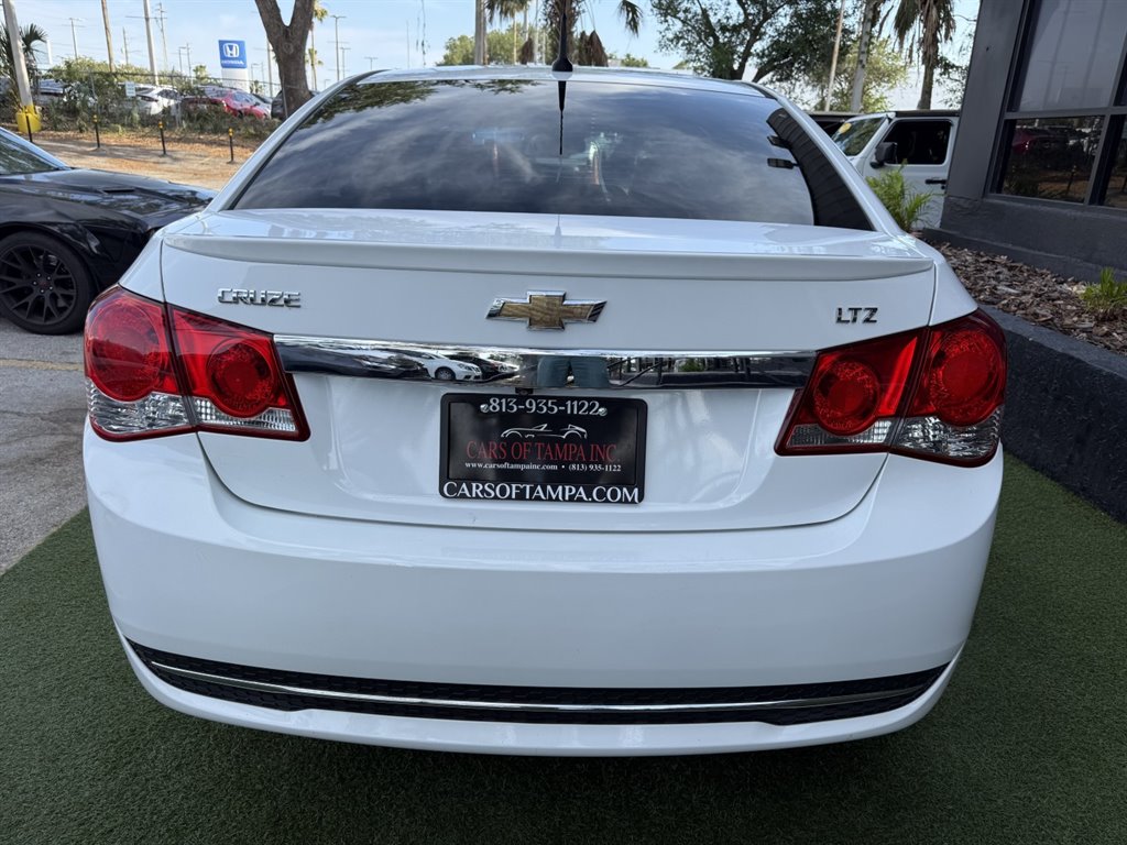2014 Chevrolet Cruze - $10,995