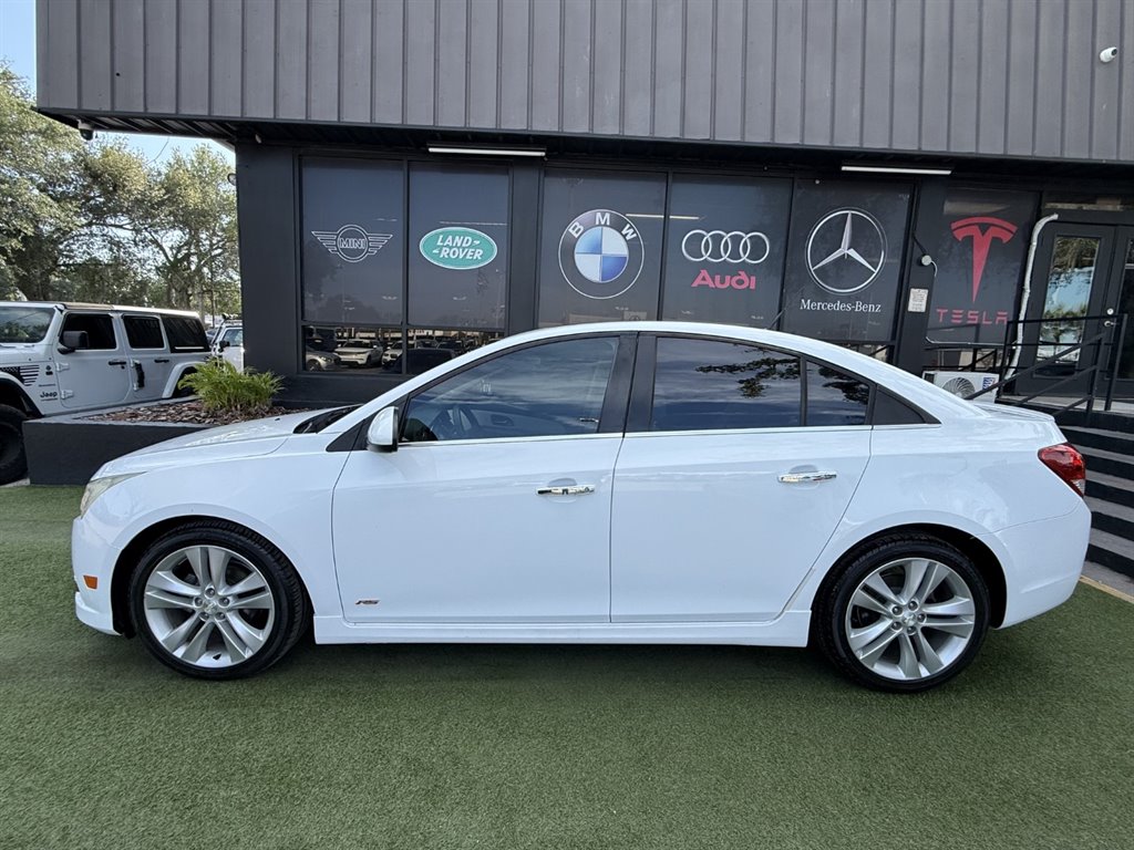 2014 Chevrolet Cruze - $10,995