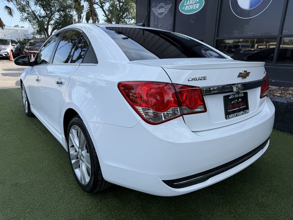 2014 Chevrolet Cruze - $10,995
