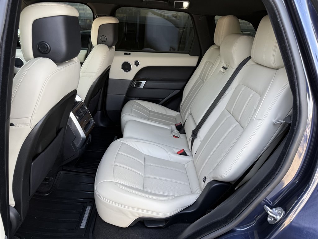2019 Land Rover Range Rover Sport - $26,995