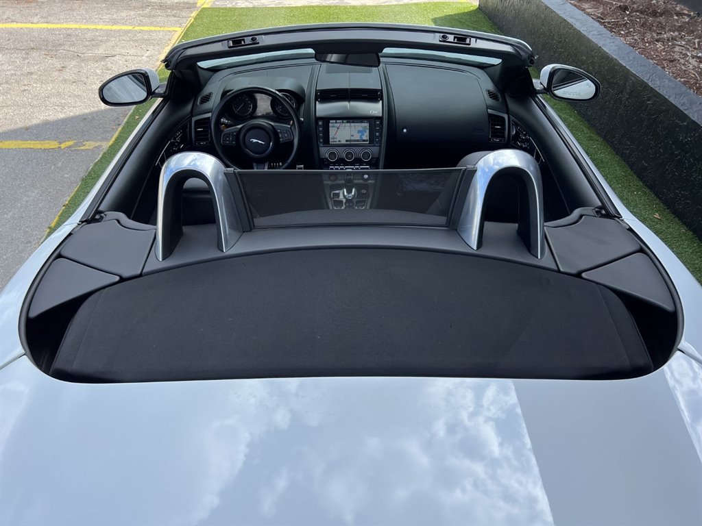 2016 Jaguar F-Type S photo