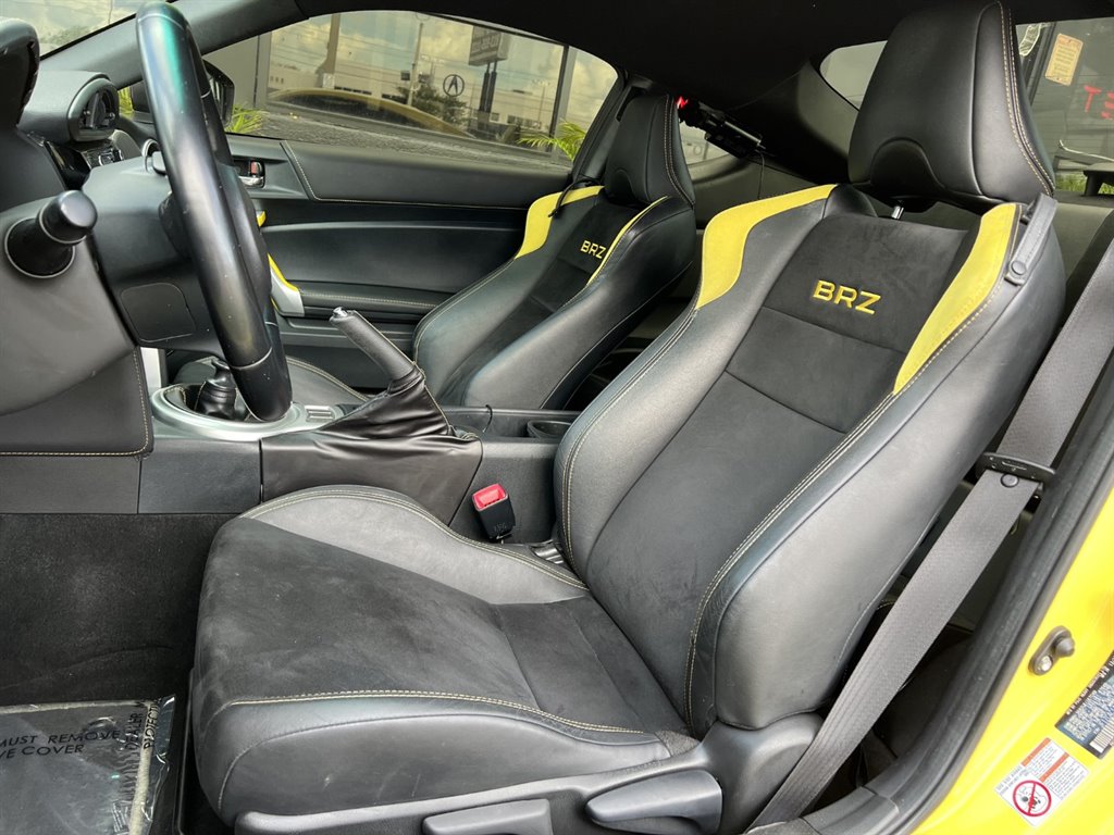 2017 Subaru BRZ Series.Yellow photo