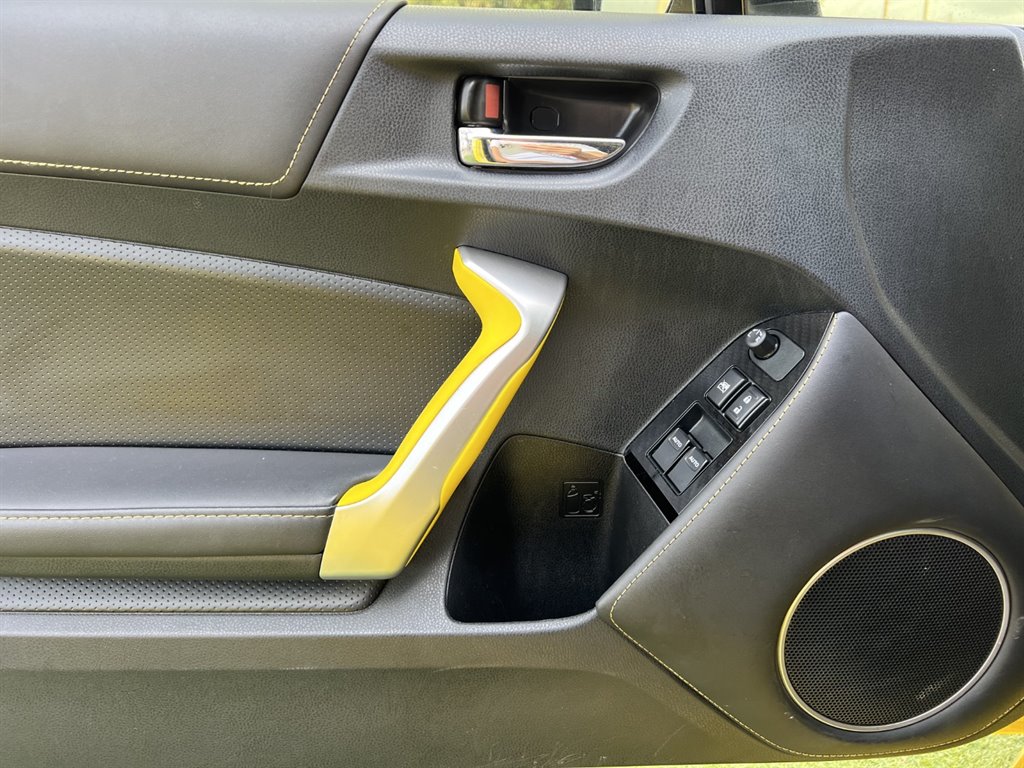 2017 Subaru BRZ Series.Yellow photo