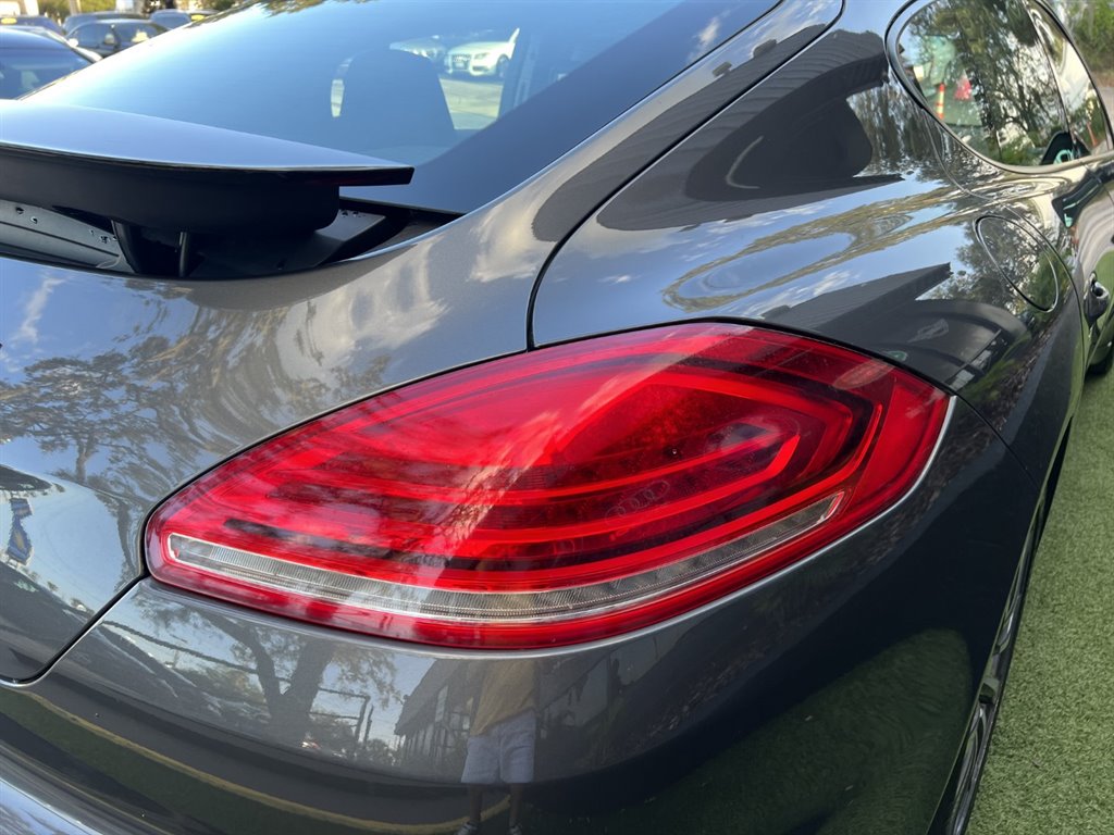 2015 Porsche Panamera  photo