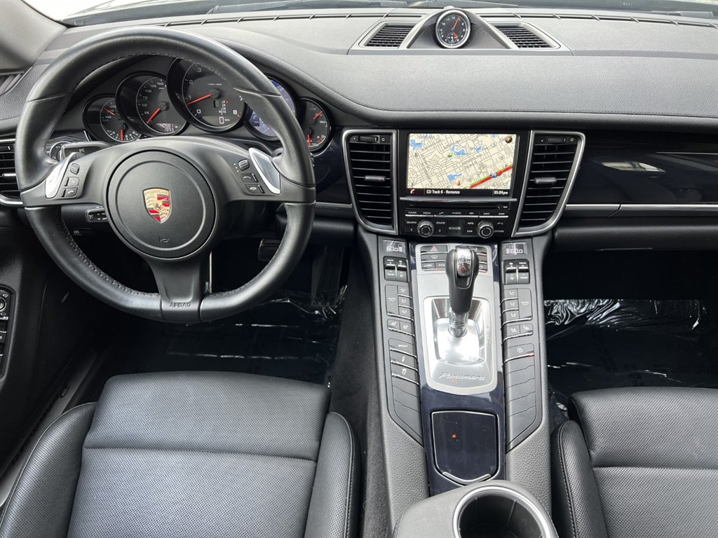 2015 Porsche Panamera  photo