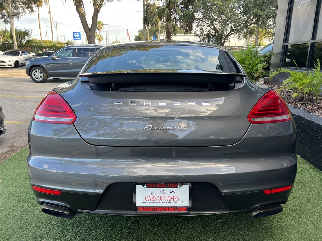 2015 Porsche Panamera  photo