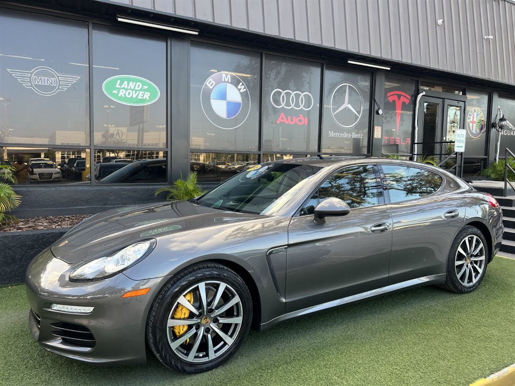 2015 Porsche Panamera  photo