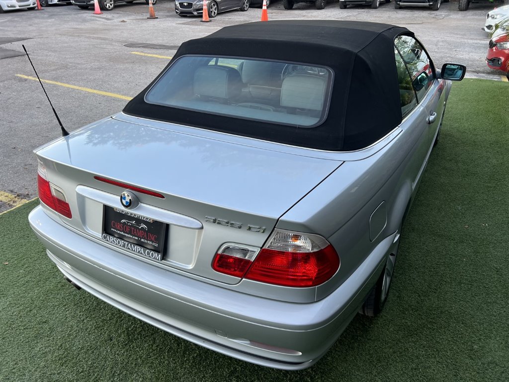 2002 BMW 3-Series 325Ci photo