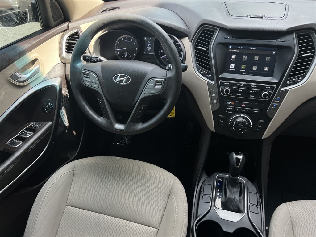 2017 Hyundai Santa Fe Sport  photo