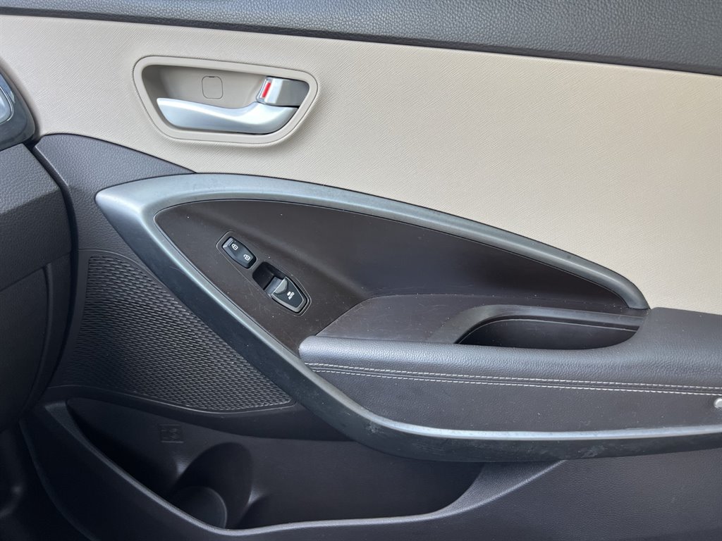2017 Hyundai Santa Fe Sport  photo
