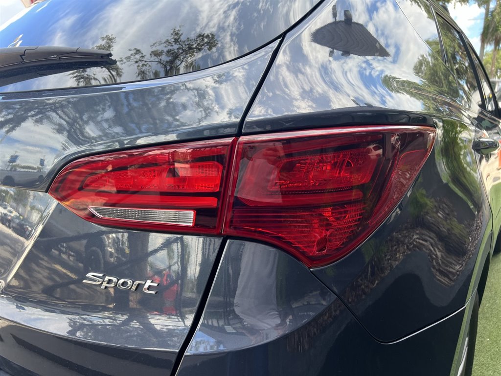 2017 Hyundai Santa Fe Sport  photo