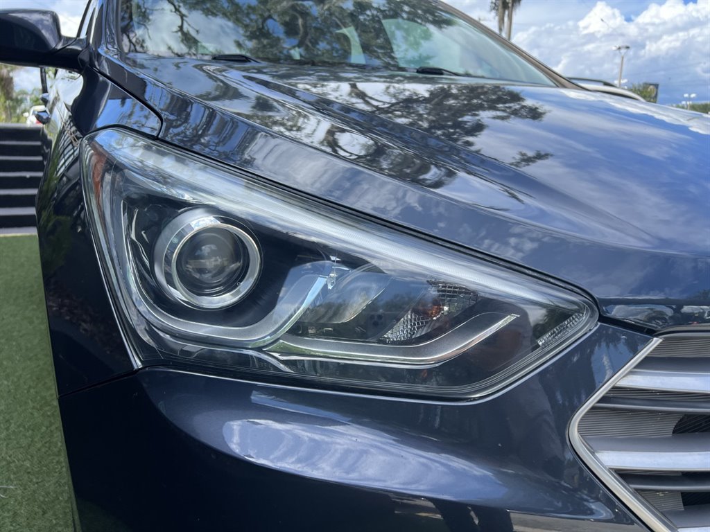 2017 Hyundai Santa Fe Sport  photo
