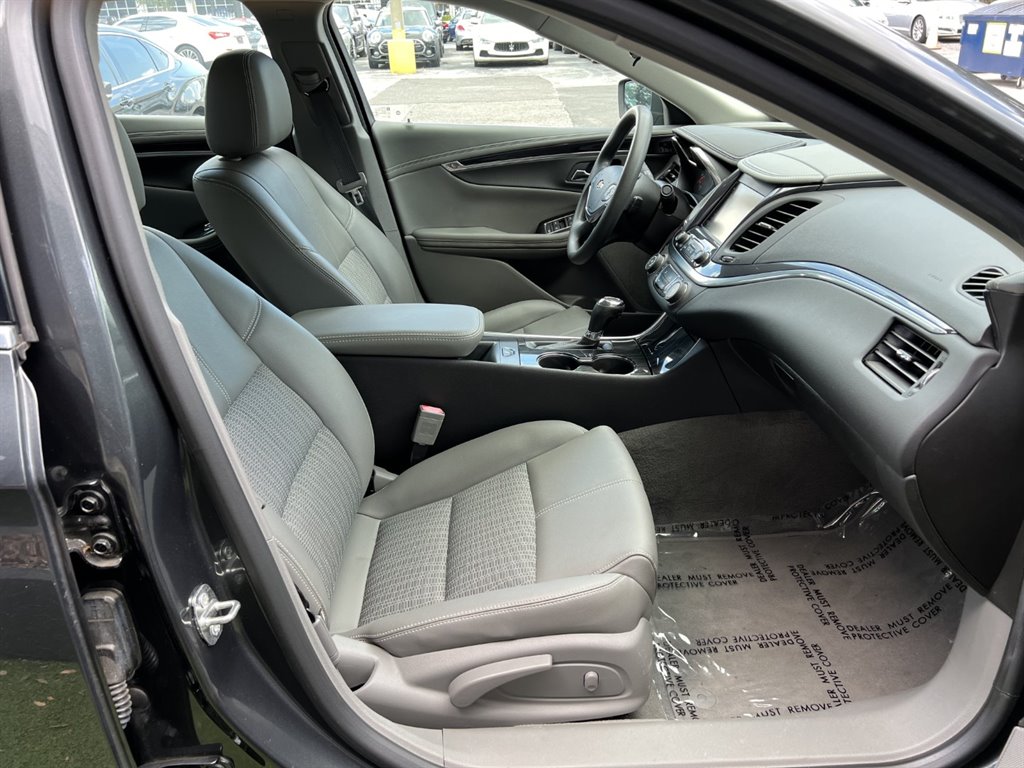 2019 Chevrolet Impala LS photo