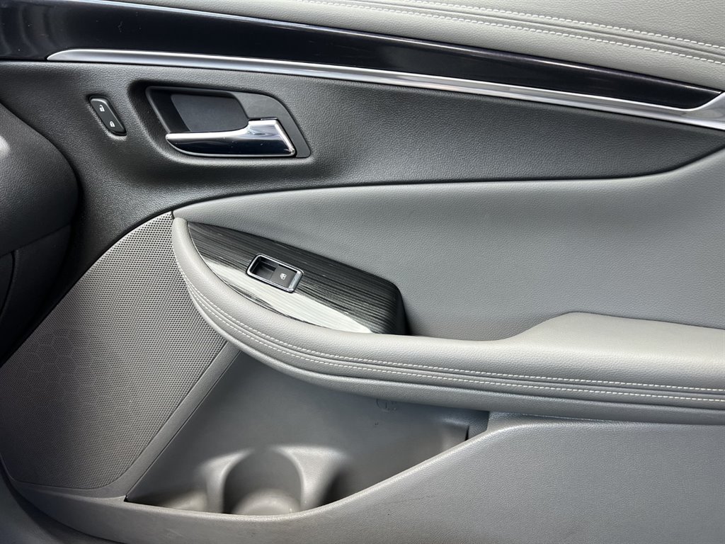 2019 Chevrolet Impala LS photo