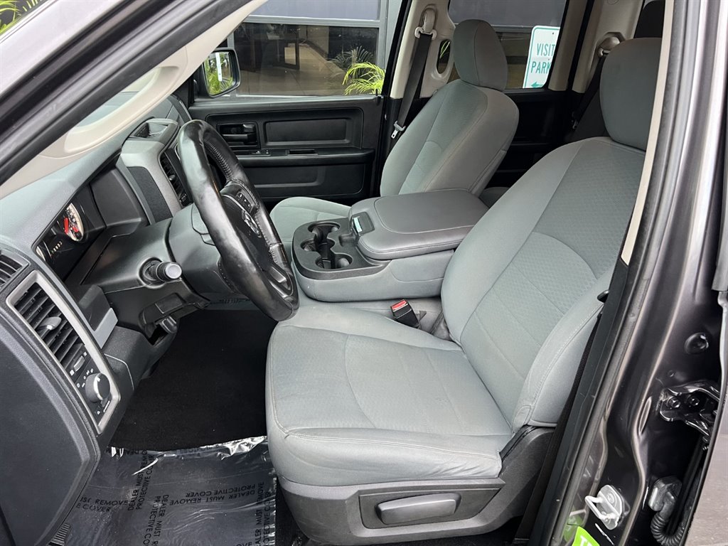 2017 RAM 1500 Tradesman photo