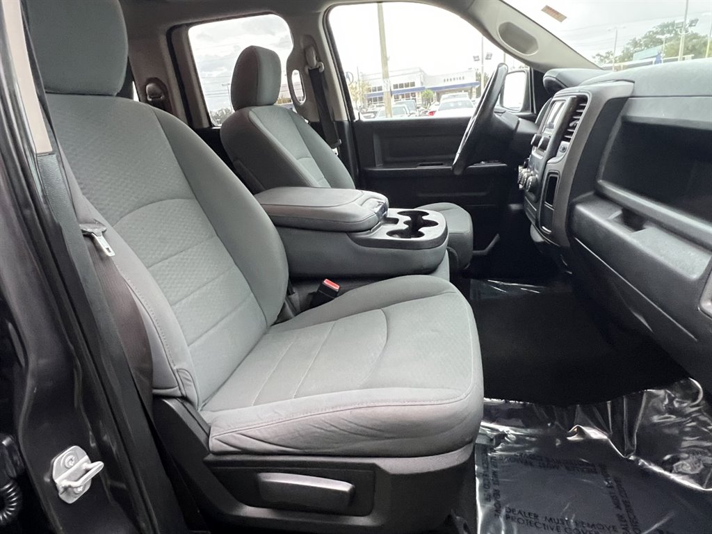 2017 RAM 1500 Tradesman photo