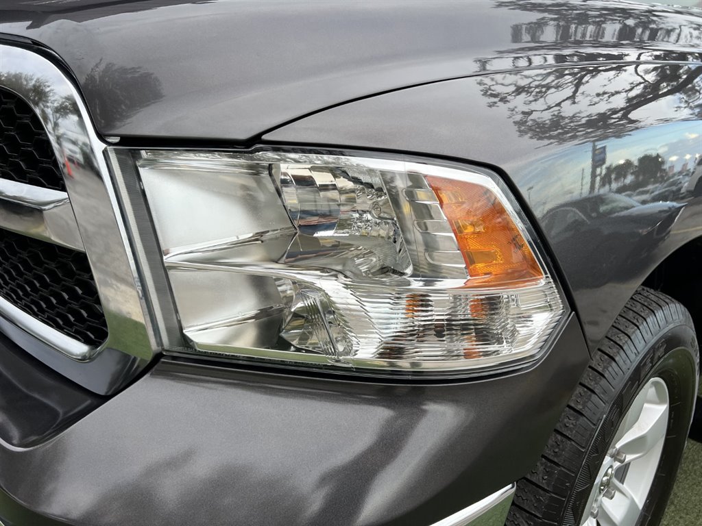 2017 RAM 1500 Tradesman photo