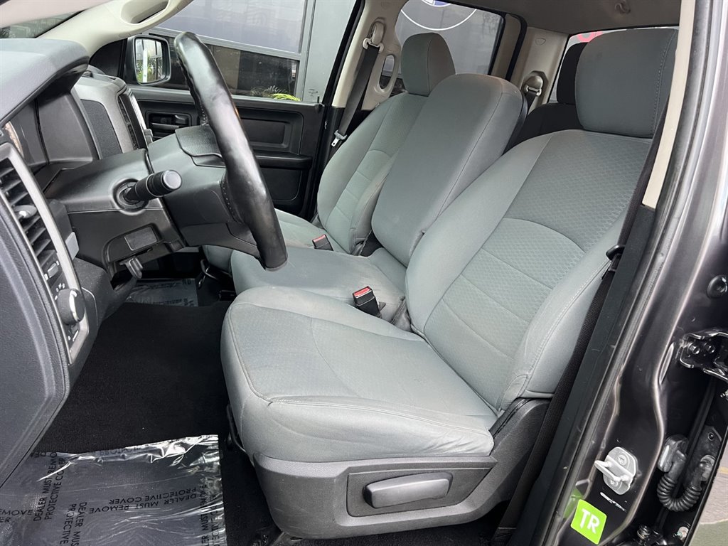 2017 RAM 1500 Tradesman photo