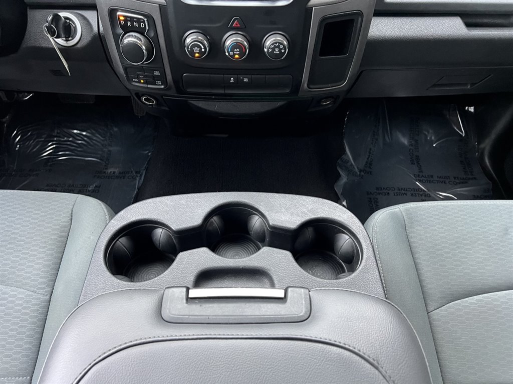 2017 RAM 1500 Tradesman photo