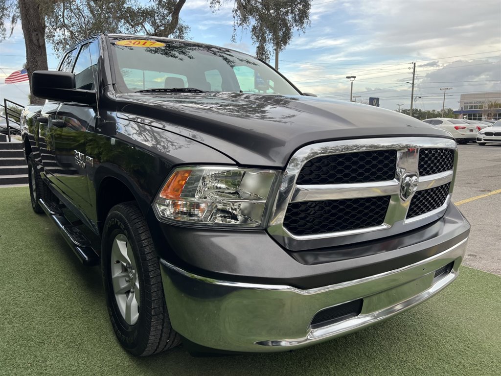 2017 RAM 1500 Tradesman photo