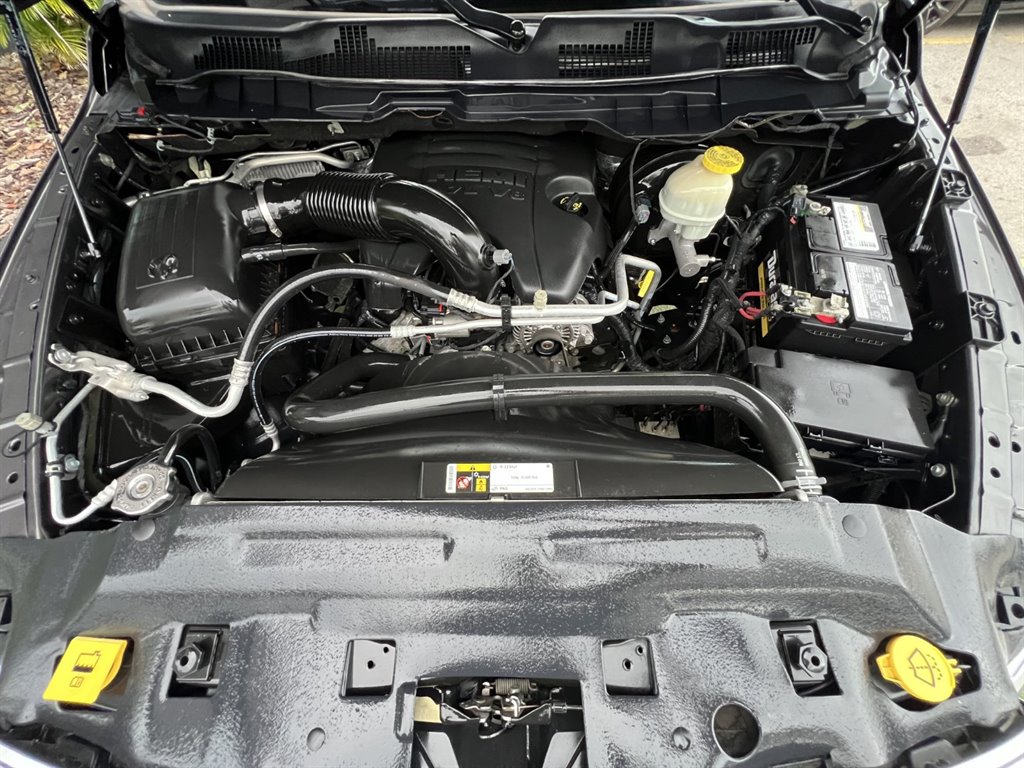 2017 RAM 1500 Tradesman photo