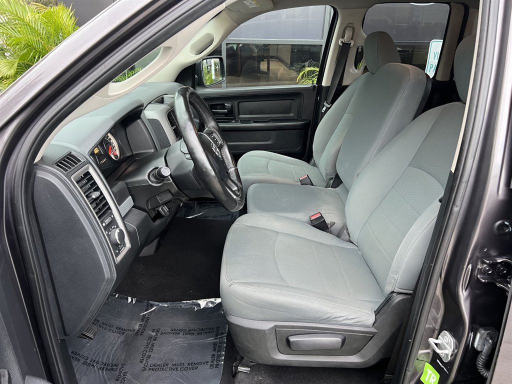 2017 RAM 1500 Tradesman photo