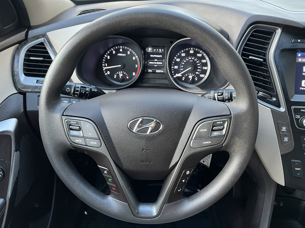 2017 Hyundai Santa Fe Sport - $15,995