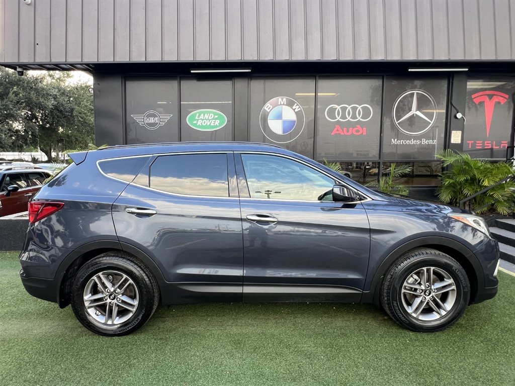 2017 Hyundai Santa Fe Sport - $15,995