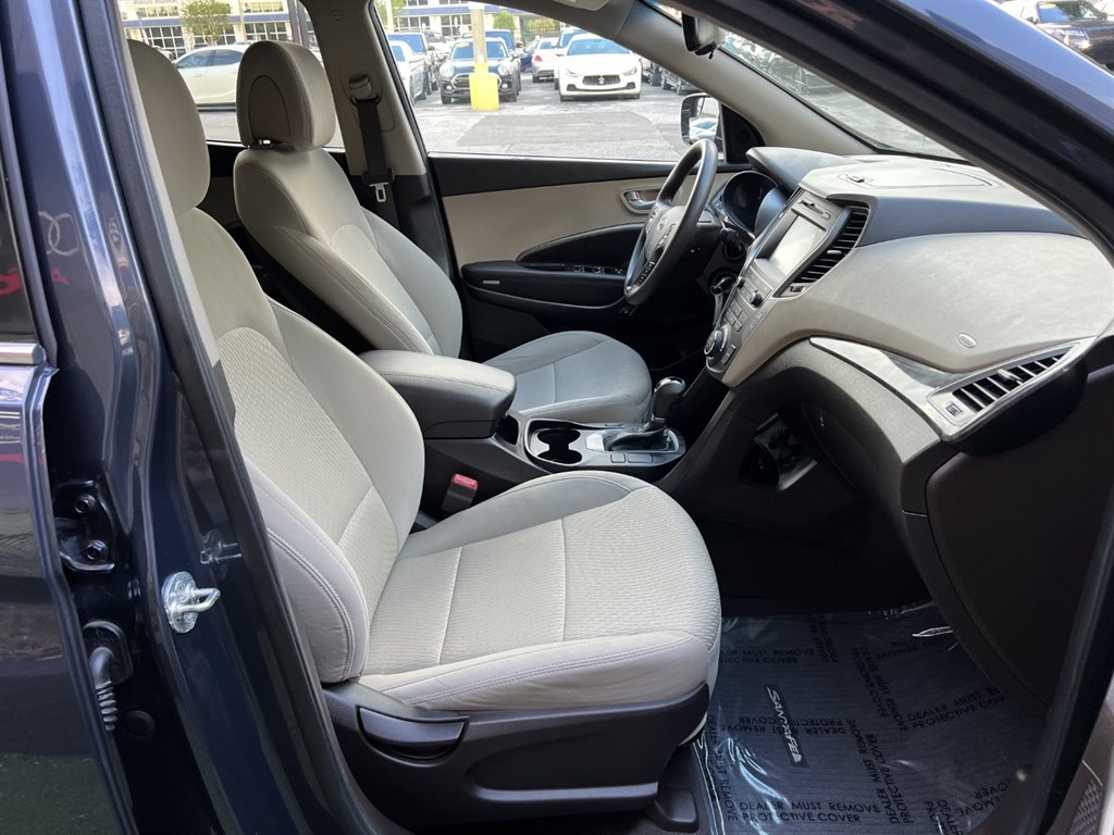 2017 Hyundai Santa Fe Sport - $15,995
