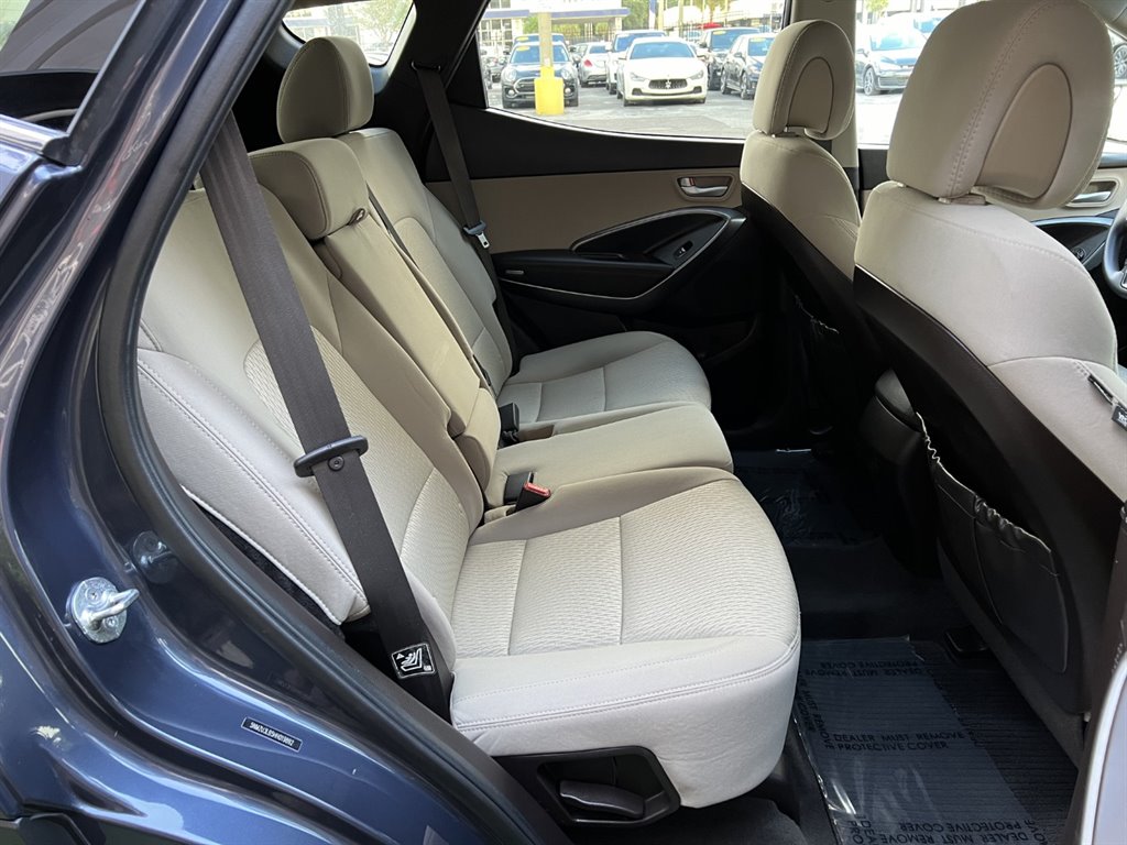 2017 Hyundai Santa Fe Sport - $15,995