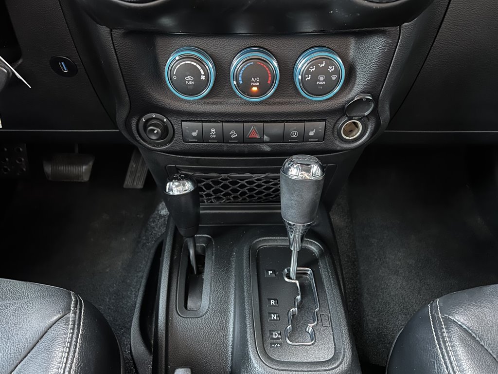 2017 Jeep Wrangler Unlimited Sahara photo
