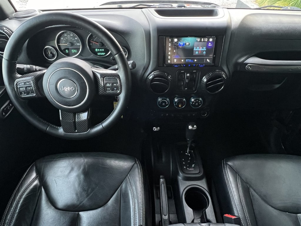 2017 Jeep Wrangler Unlimited Sahara photo