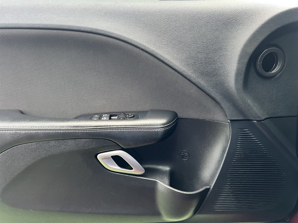 2019 Dodge Challenger SXT photo